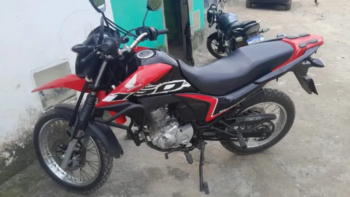 Vendo essa moto Bros