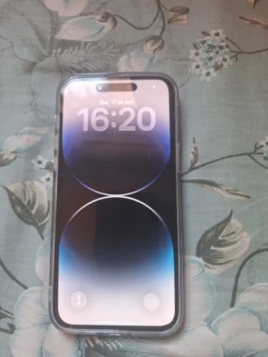 Iphone 4 pro max apenas 1 mês de uso