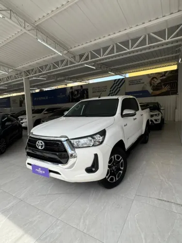 Toyota Hilux CD SR 4X4 2.8 TDI Diesel Aut. 2024