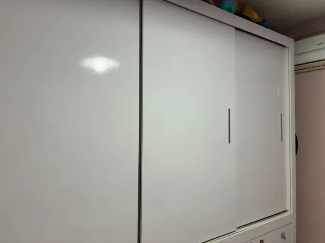 Guarda roupa