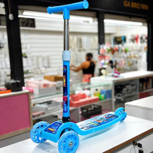 Patinete Infantil 3 Rodas com Guidão Ajustável e Rodas com LED