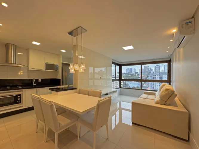 Apartamento com 2 quartos para Locação no bairro Centro em Bento Gonçalves, RS