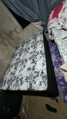 Vendo cama queen