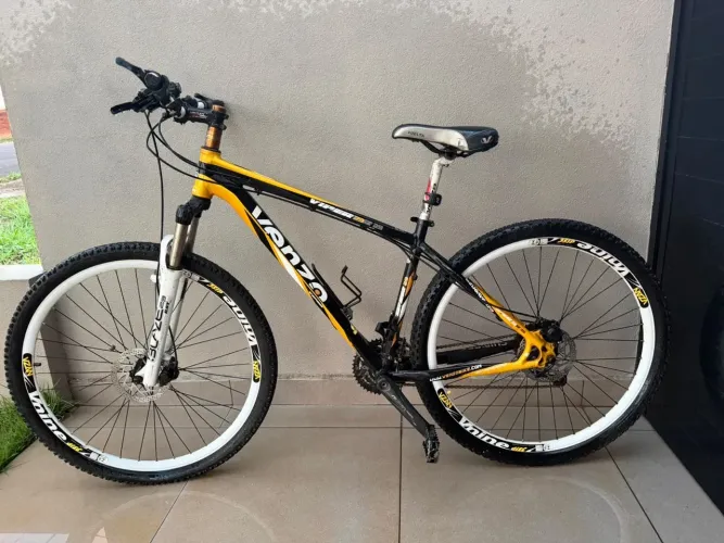 Bike Venzo Viper 29er Aro 29 - VZAN + RST Blaze + Freio a Disco