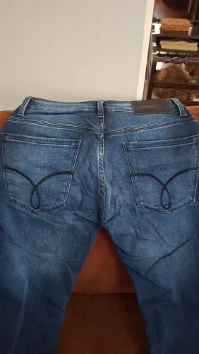 Calças Calvin Klein e Osklen - Originais - Desapegando - Oportunidade 