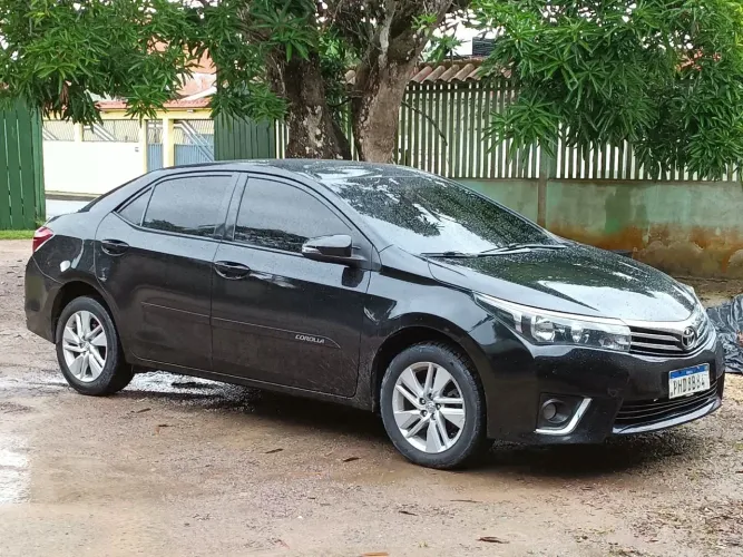 Toyota Corolla GLI 1.8 Flex 16V Aut. 2017