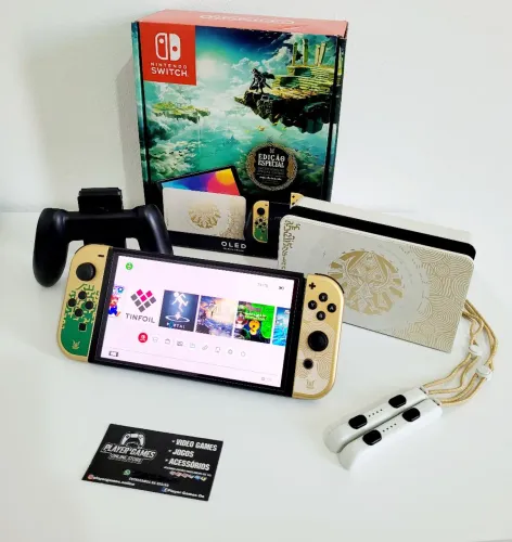 IMPECÁVEL!! Nintendo Switch OLED Edição Zelda!! DESBLOQUEADO!!(Aceito Cartão)