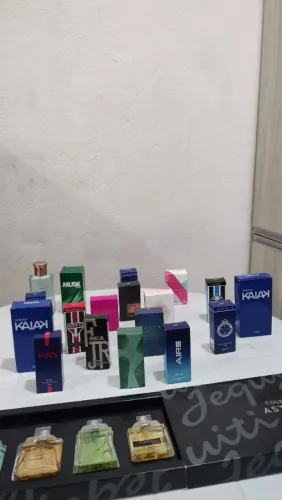 22 perfumes Jequiti e Kaiak troco por algo do meu interesse