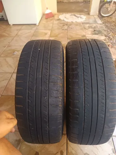 VENDO PNEU ARO 15 185/60 (R$ 100 cada)