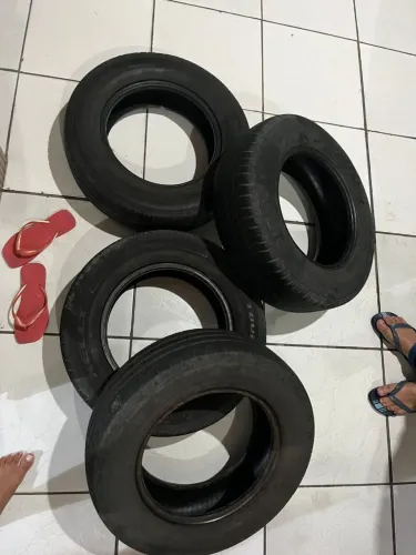 Pneus Goodyear 175/70 aro13