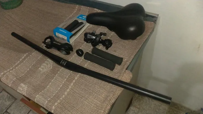 kit de peças para bicicleta , guidão canote cambio selim manoplas