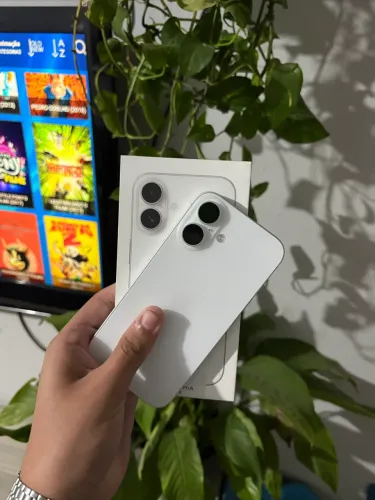 iPhone 16 garantia apple 