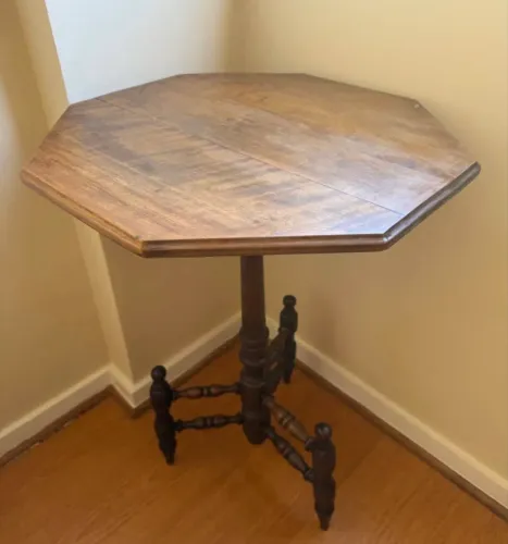 Mesa de canto