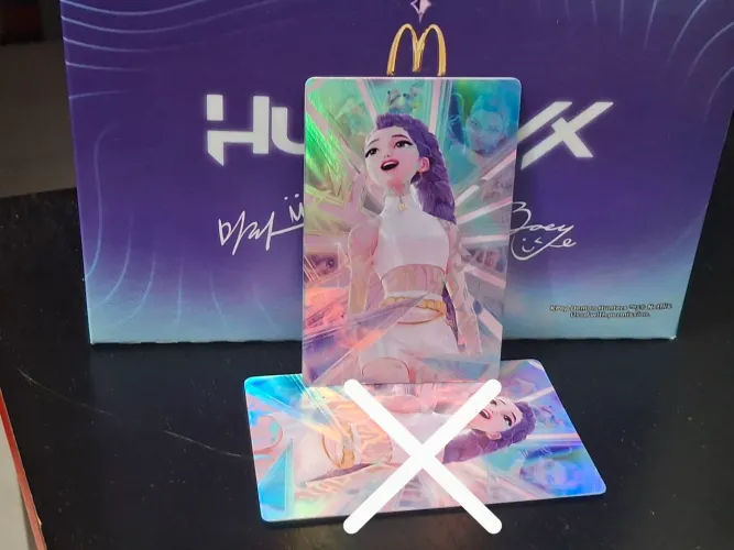 Photocard Rumi Brilhante Avulso - Guerreiras do Kpop Mc Donalds Kpop Demon Hunters
