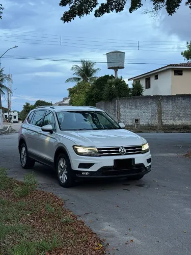 Volkswagen Tiguan Allspac Comf 250 TSI 1.4 Flex 2018