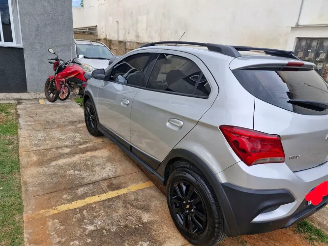 Chevrolet Onix Activ 1.4 8V Flex Mec. 4P 2019