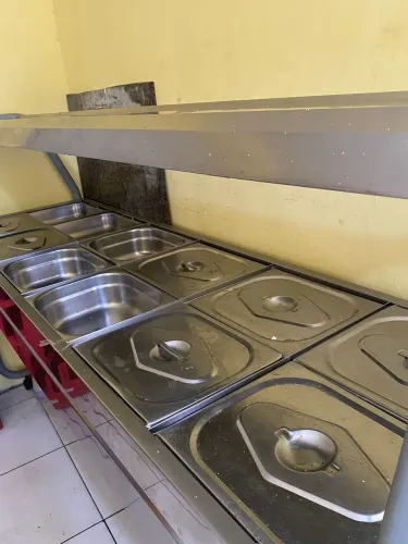 Bandejão de 12 Cubas, seminovo igual a zero