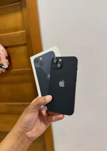 iPhone 13 Preto 128 GB 6 meses de garantia