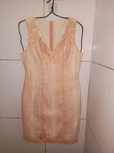 Vestido de Rendas Colméia Feminino N;40