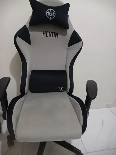 Vende-se Cadeira Gamer 