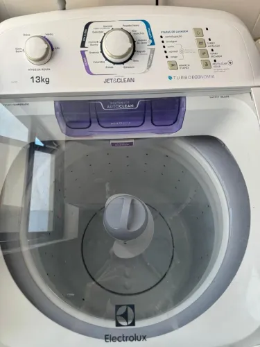 Máquina de Lavar roupa 