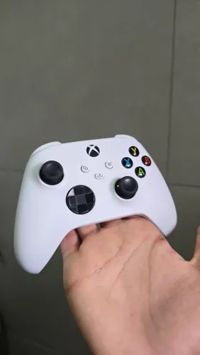 Controle de Xbox series s/x branco