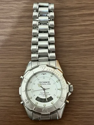 relógio Technos Skydiver Professional Chronoalarm (T205)