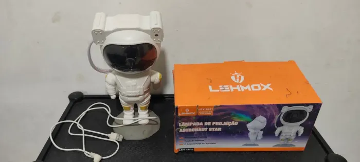 LÂMPADA PROJETOR ASTRONAUTA