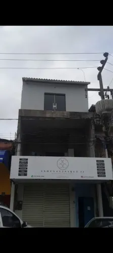 Alugo uma sala pra escritório