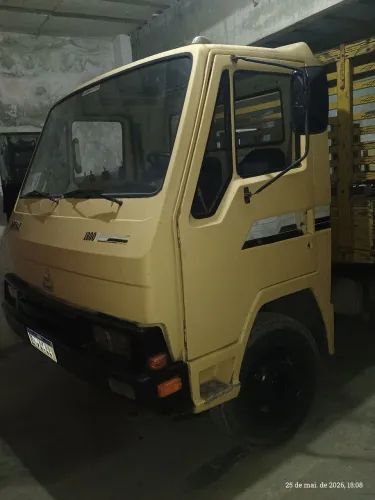 Caminhão Agrale : 