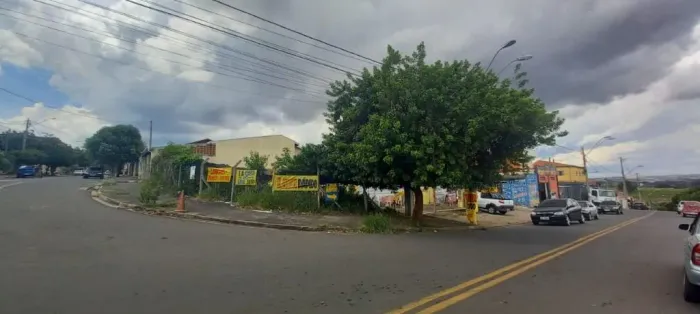 Terreno à venda, 591 m² por R$ 550.000 - Jardim Uruguai - Campinas/SP