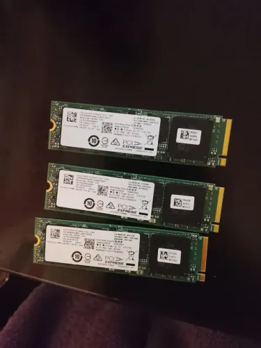 KIT 3 SSD 256 GB SSSTC (KIOXIA)