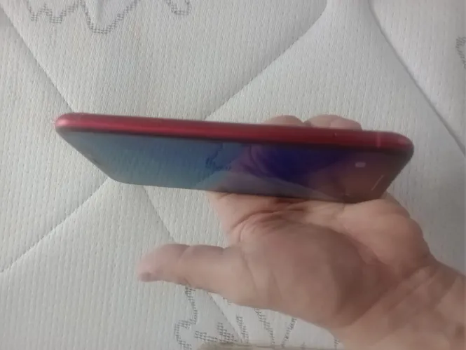 iPhone XR 128gb R$ 850