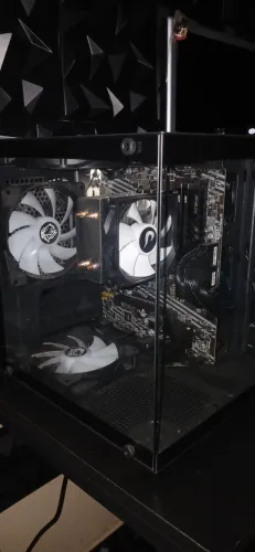 PC Gamer 5700G | 16GB | SSD 500GB | A520M | 600W | R$ 3.500 | OLX
