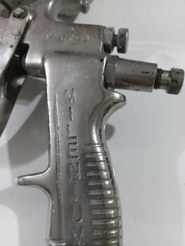 Pistola de pintura profissional milenium
