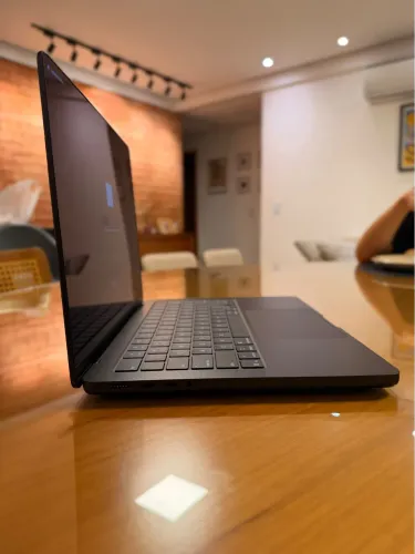 *MACBOOK PRO M5
