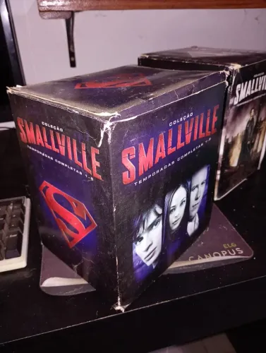 Coleção Completa Smallville Todas as Temporadas.