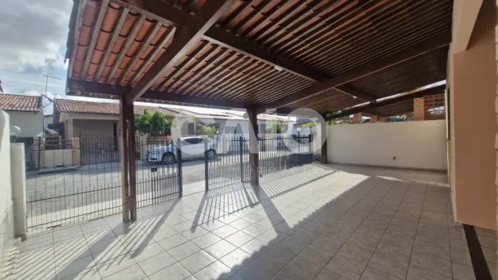 Casa residencial no Condomínio Monte Everest