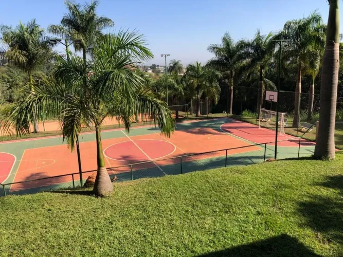 Lote de 1.000 Plano com Linda Vista para Montanha.