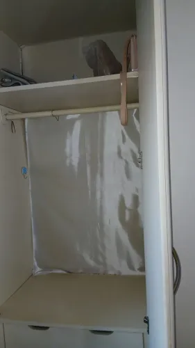 Guarda roupa desmontado 