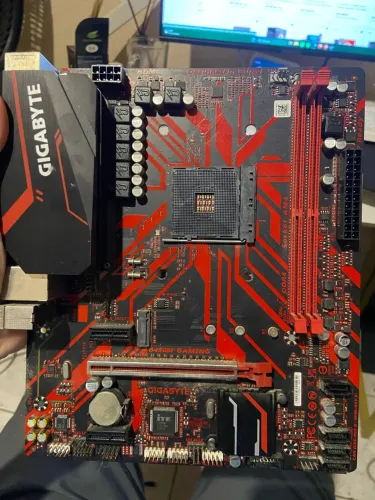 PLACA-MÃE B450M GAMING