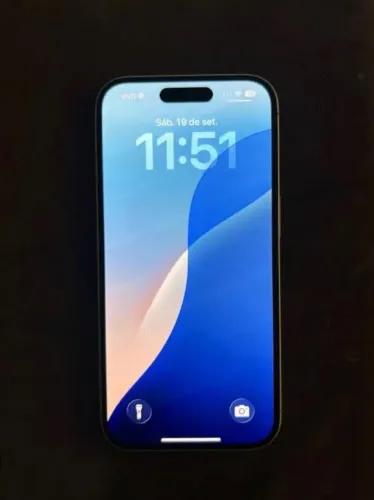 iPhone 16