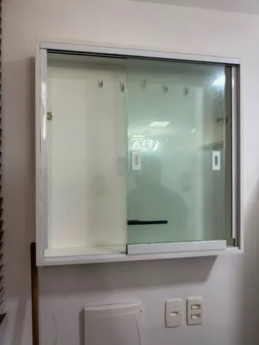 Armário Expositor