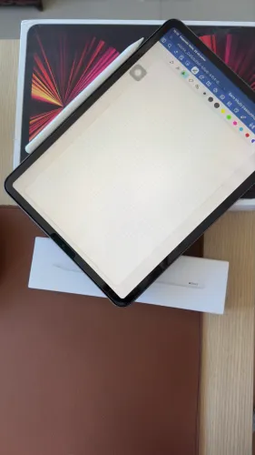 IPAD PRO 11 - 3º GERAÇÃO + APPLE PENCIL