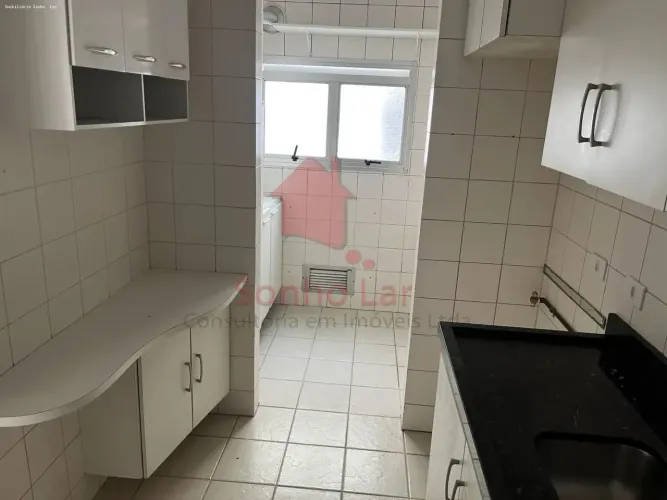 Casa em Condomínio para Venda em São Paulo, Vila São Francisco, 3 dormitórios, 1 suíte, 3 