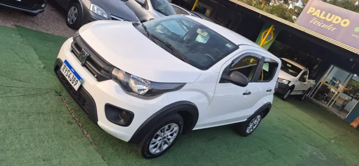 Fiat Mobi Like 1.0 Fire Flex 5P. 2024