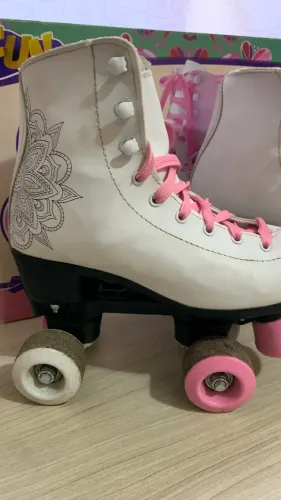 Patins 4 Rodas Infantil Fun- Branco+Rosa