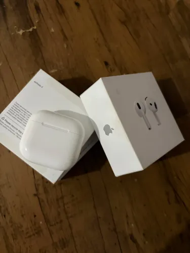 Air pods 4
