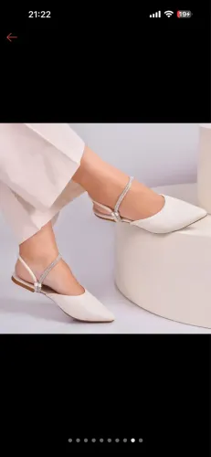 Mule feminino bico fino