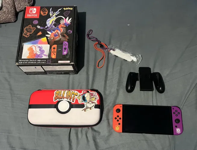 Nintendo Switch Pokémon edição Scarlet Violet